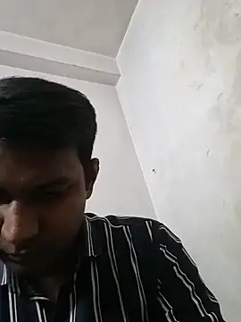 Snapshot of vikesh05 chatting on 12.03.25 vikesh05 online show from 12.03.25