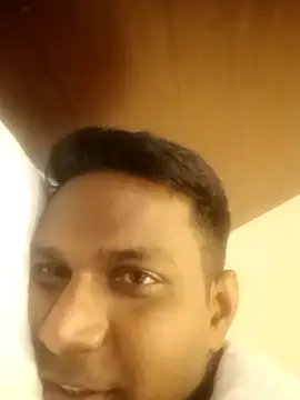 Snapshot of vikesh05 chatting on 02.18.26 vikesh05 online show from 02.18.26