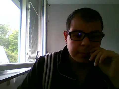 Snapshot of Alexalex_98 chatting on 09.21.25 Alexalex 98 online show from 09.21.25