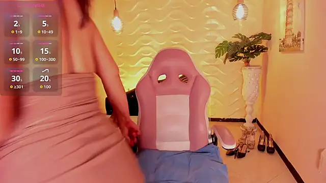 loress ass mature online show from 11.25.25