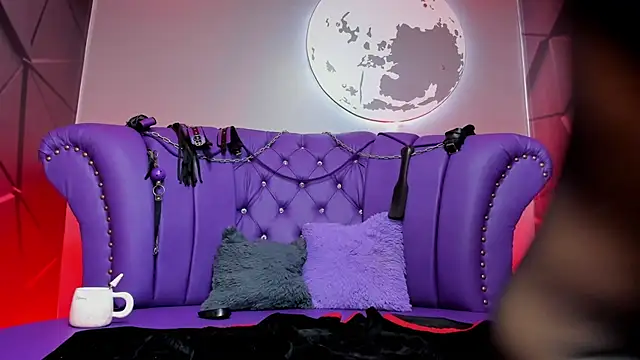 ammytorrez  online show from 04.21.26