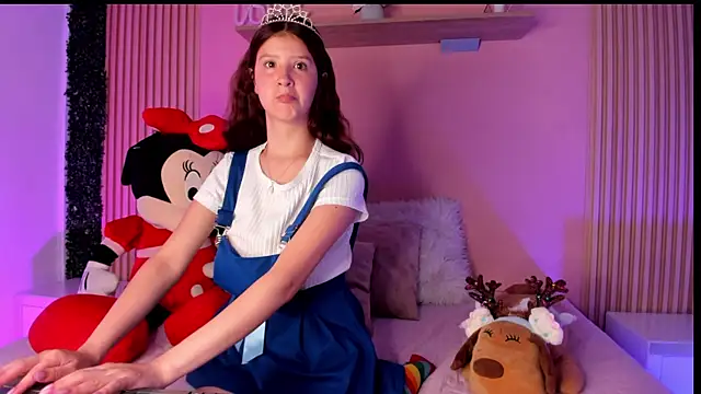 Snapshot of Sophie_joyy chatting on 11.22.25 Sophie joyy online show from 11.22.25