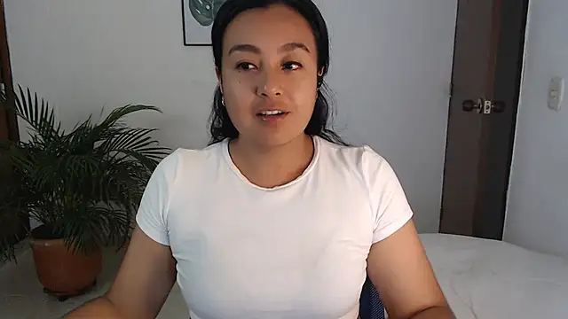 Snapshot of Themagicpotion chatting on 06.11.26 Themagicpotion online show from 06.11.26