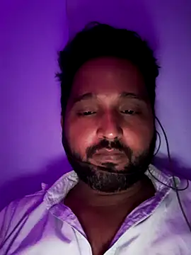 Snapshot of John96999 chatting on 10.29.25 John96999 online show from 10.29.25