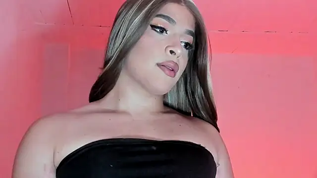 Snapshot of Alana_blum10 chatting on 10.21.25 Alana blum10 online show from 10.21.25