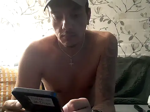 Snapshot of TAIZ69WORLD chatting on 10.19.25 TAIZ69WORLD online show from 10.19.25