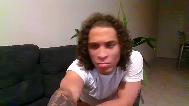Snapshot of shurthingx chatting on 05.15.26 shurthingx online show from 05.15.26