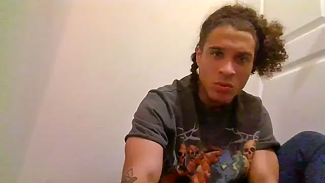Snapshot of shurthingx chatting on 05.20.26 shurthingx online show from 05.20.26