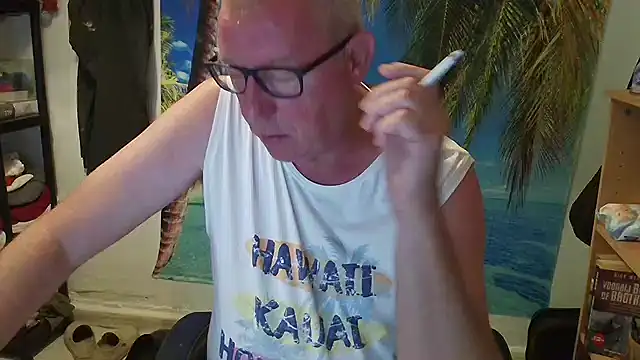 JamesBauer online show from 06.11.26