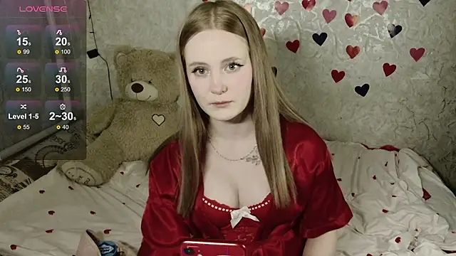 Snapshot of LolyaMin chatting on 02.15.26 LolyaMin online show from 02.15.26