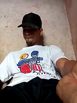 Snapshot of 317894 chatting on 11.06.25 317894 online show from 11.06.25