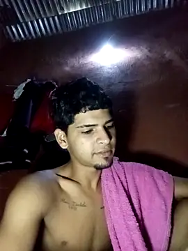 Snapshot of 317894 chatting on 11.12.25 317894 online show from 11.12.25