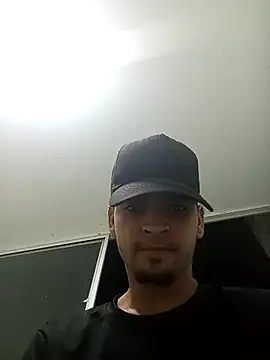 Snapshot of 317894 chatting on 12.19.25 317894 online show from 12.19.25