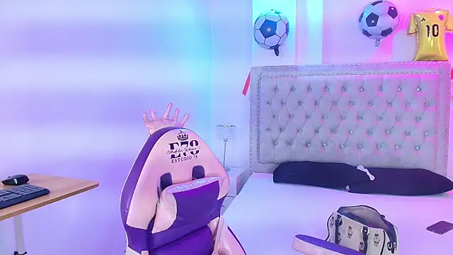 Lia adamsss online show from 07.10.26