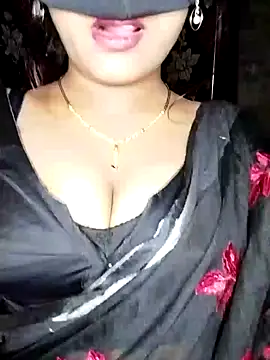 Snapshot of hotshilpa chatting on 03.21.25 hotshilpa online show from 03.21.25