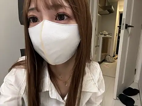 Snapshot of yunayuna_1231 chatting on 12.19.25 yunayuna 1231 online show from 12.19.25