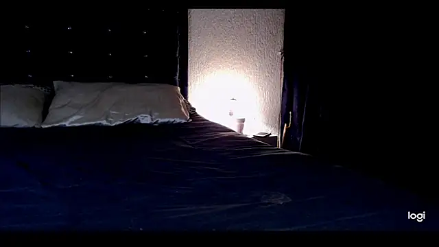 Snapshot of andrea_gomes_ chatting on 09.28.25 andrea gomes online show from 09.28.25