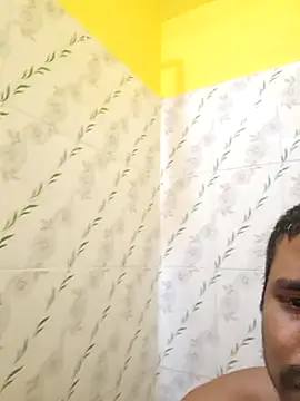 Snapshot of hot_integer chatting on 03.18.25 hot integer online show from 03.18.25