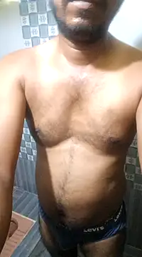 Snapshot of hot_integer chatting on 03.23.25 hot integer online show from 03.23.25