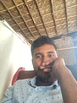 Snapshot of hot_integer chatting on 10.08.25 hot integer online show from 10.08.25