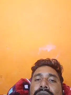 Snapshot of hot_integer chatting on 10.13.25 hot integer online show from 10.13.25