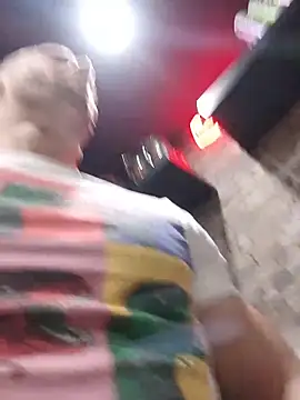 Snapshot of trainwithme chatting on 11.17.25 trainwithme online show from 11.17.25