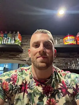 Snapshot of trainwithme chatting on 11.20.25 trainwithme online show from 11.20.25