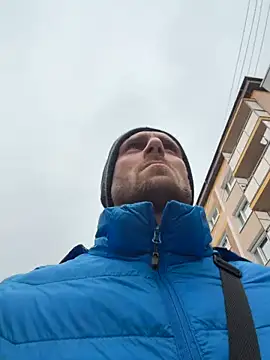 Snapshot of trainwithme chatting on 12.19.25 trainwithme online show from 12.19.25