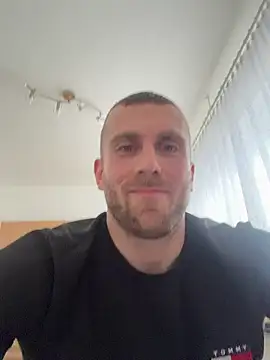 Snapshot of trainwithme chatting on 01.09.26 trainwithme online show from 01.09.26