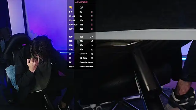 Snapshot of Aaron_malikk chatting on 11.05.25 Aaron malikk online show from 11.05.25