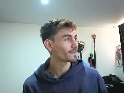 Aaron malikk online show from 03.25.26