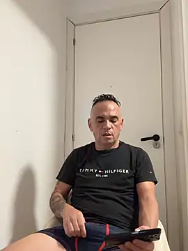mateocali25 online show from 07.17.26