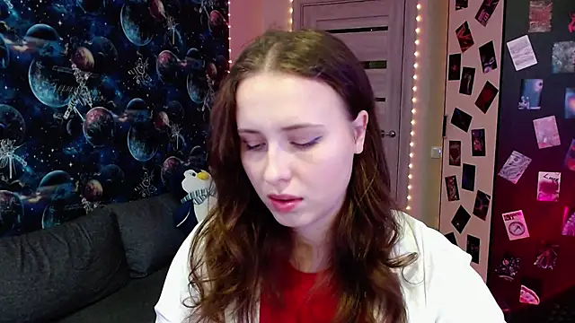 BarbiePieer online show from 10.16.25