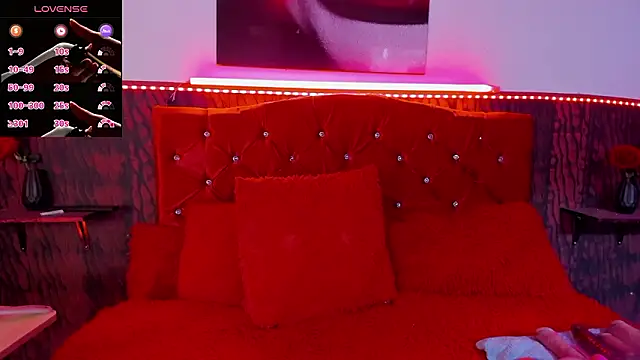 Snapshot of dirtyBBWplay chatting on 02.01.26 dirtyBBWplay online show from 02.01.26