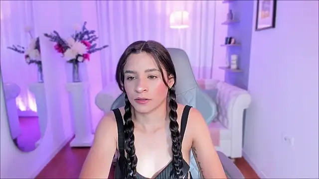 hanna mils online show from 05.01.26
