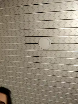 Snapshot of Elowyn chatting on 02.15.26 Elowyn online show from 02.15.26