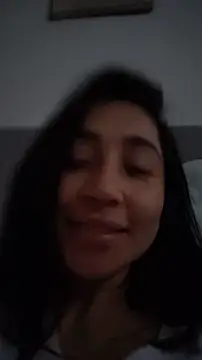 Snapshot of Elowyn chatting on 03.22.26 Elowyn online show from 03.22.26