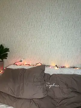 Snapshot of Ariana_Sanderss chatting on 12.21.25 Ariana Sanderss online show from 12.21.25