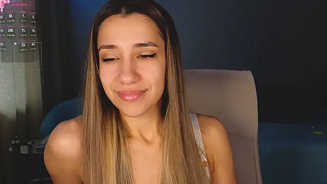 hot ass 18 online show from 04.24.26