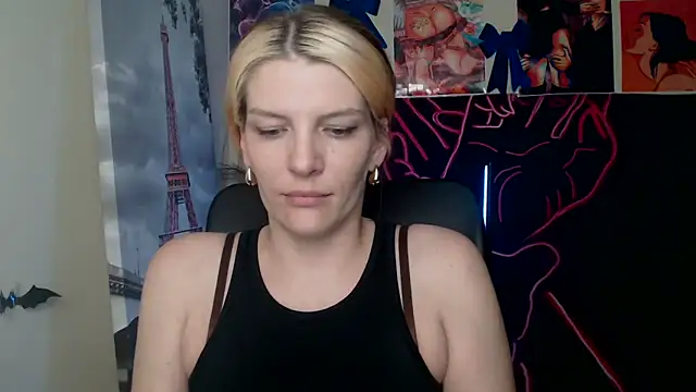 VanessaRey  online show from 05.05.26