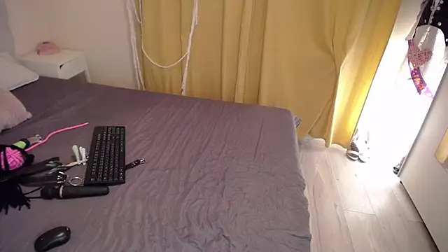 OxyS3reNITY online show from 12.04.25