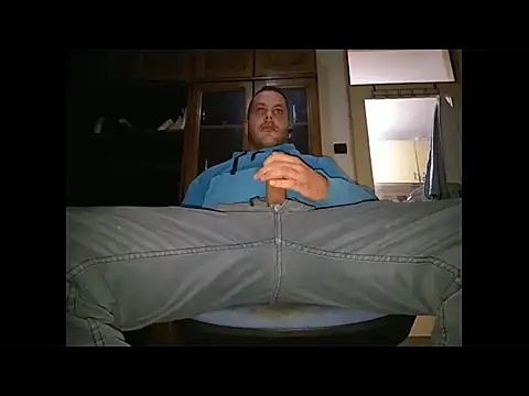 Snapshot of mili_12345 chatting on 10.03.25 mili 12345 online show from 10.03.25