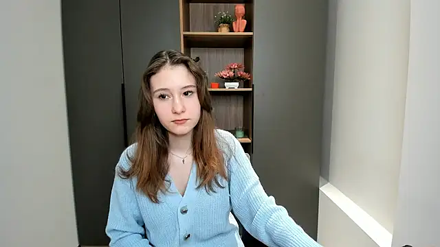 Snapshot of CweneGills chatting on 03.21.25 CweneGills online show from 03.21.25