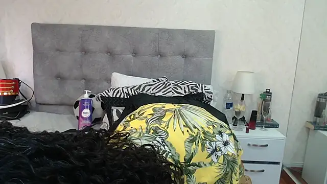 ScarlettGreen  online show from 05.04.26