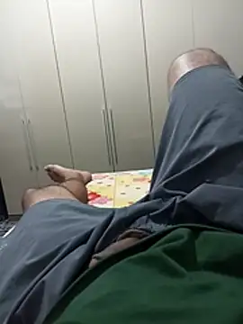 JovanRJ online show from 04.10.26