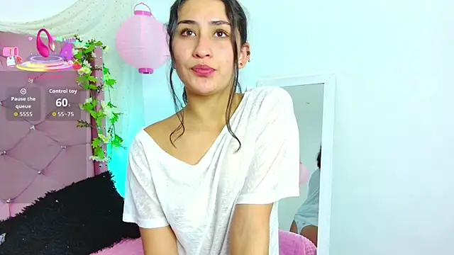 Snapshot of kity_x chatting on 12.04.25 kity x online show from 12.04.25