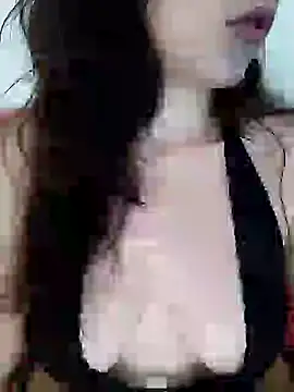 Snapshot of Cris_Redd chatting on 04.28.26 Cris Redd online show from 04.28.26