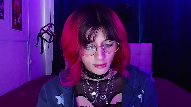 goth minerva online show from 10.29.25