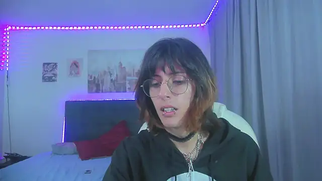 goth minerva online show from 07.17.26