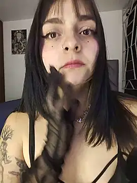 KARINNA  RAVEN online show from 05.10.26